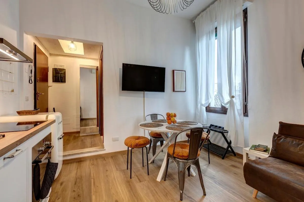 Rifugio Perfetto Per Coppie Apartment Florence Italy